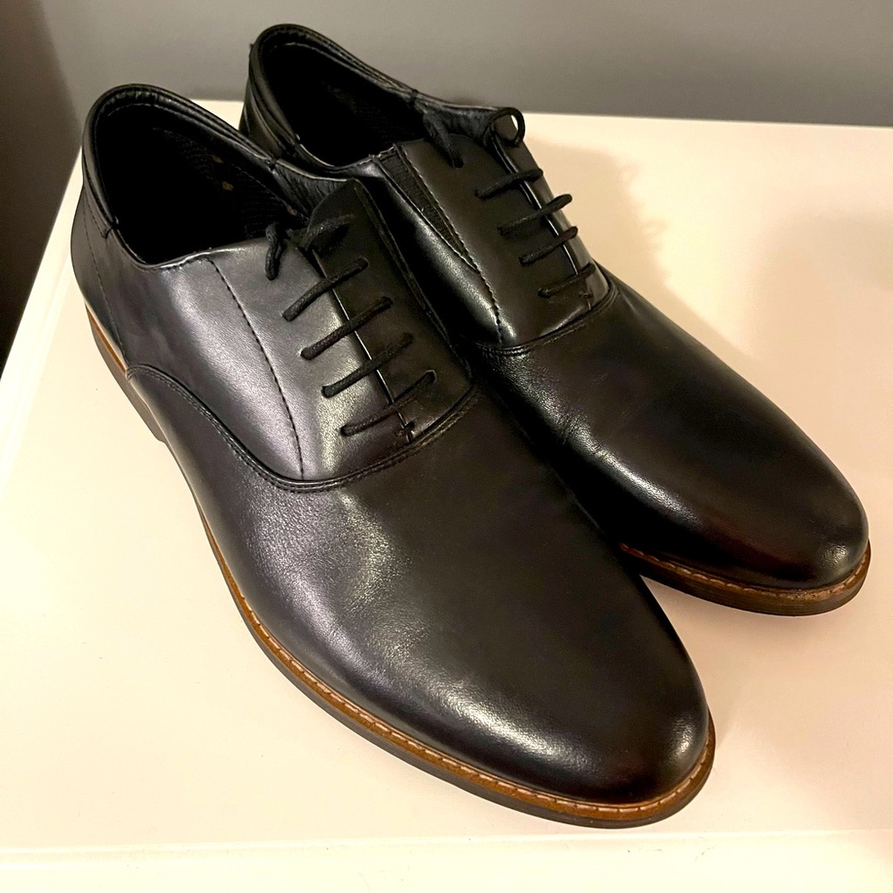 Steve Madden Black Leather Shoes